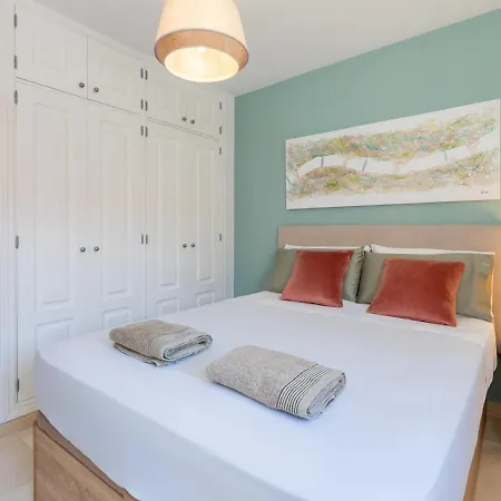 Vakantiehuis Elegant Paola Private Heated Pool Costa Adeje (Tenerife)