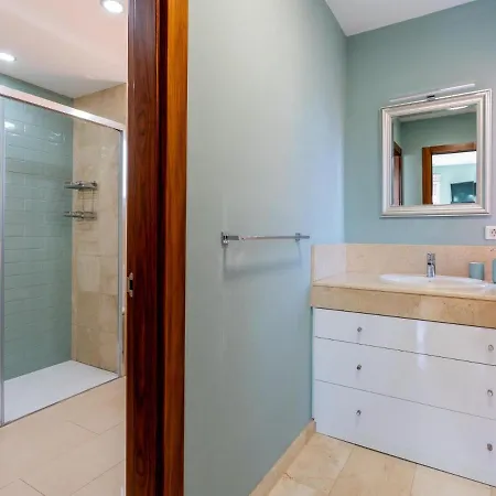 Elegant Paola Private Heated Pool Vakantiehuis